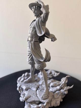 Figura en resina one piece