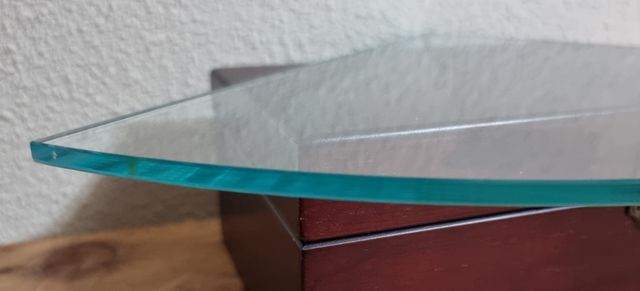 Balda de cristal esquinera en perfecto estado