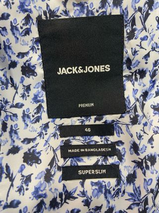 Americana Jack and Jones 
impecable 