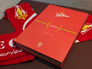 Libro y Bufanda Sporting Gijon Centenario