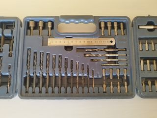 Juego de brocas, puntas y vasos Casals.