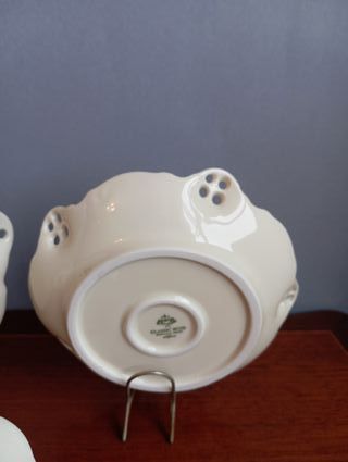 ROSENTHAL. Set di piatti in porcellana tedesca.