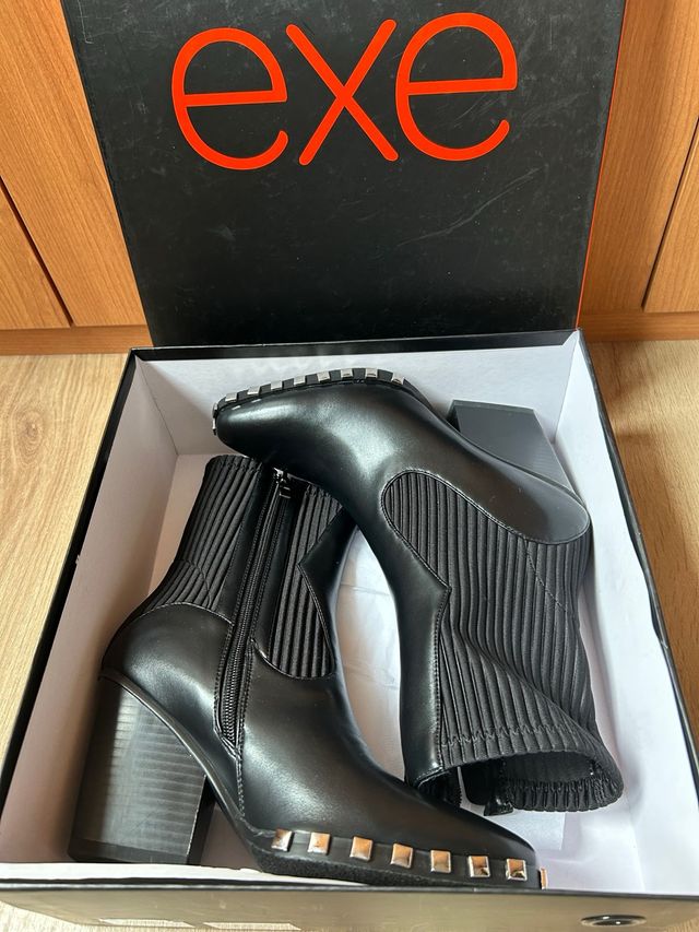 Botines piel Exe.