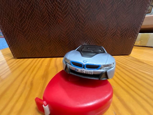 Miniatura de deportivo BMW