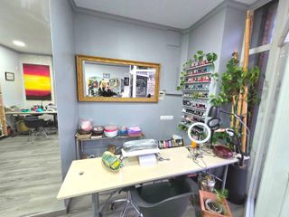 R-7937717 Traspaso Centro Estetica en Sant Marti