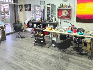 R-7937717 Traspaso Centro Estetica en Sant Marti