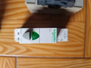 Componentes eléctricos