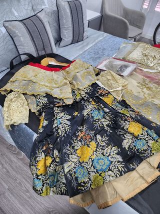 Traje de fallera años 80