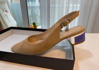 Stiletto destalonado