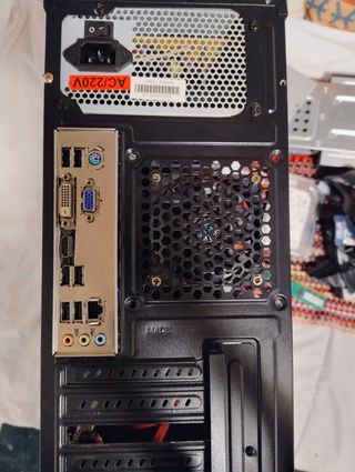 Lote de Piezas de Ordenador