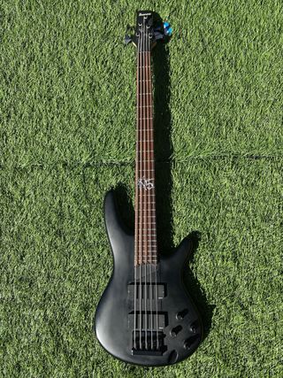 Bajo 5 cuerdas Ibanez K5 bkf PRECIO NEGOCIABLE