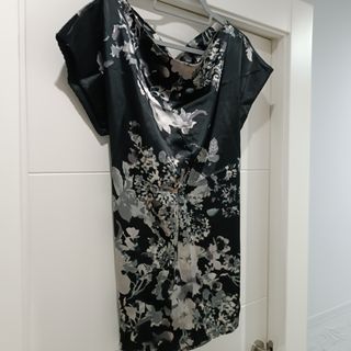 Camiseta de raso