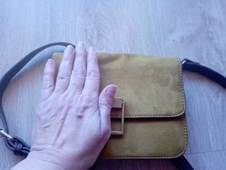 Bolso mostaza Paco Martínez