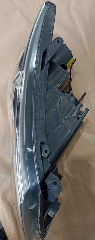 Faro xenon derecho kia Optima