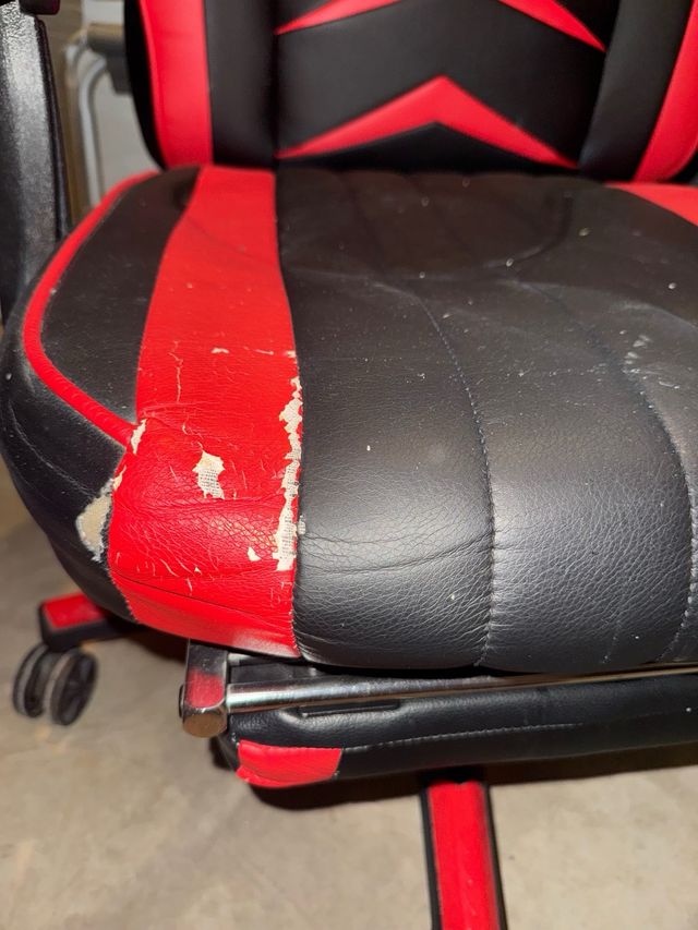 Silla Gamer con Reposapies LOGANrojo