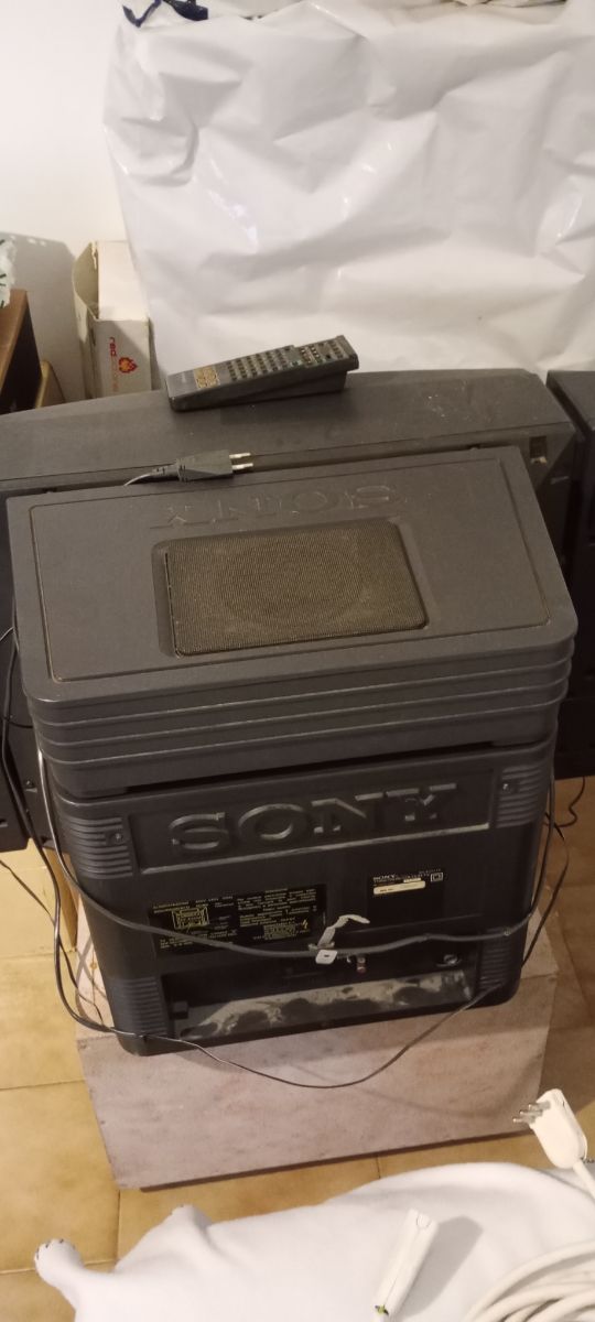 Sony Trinitron Televisore tubo catodico