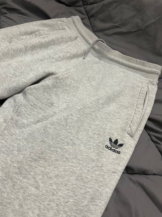 Pantalon Gris Adidas