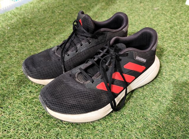 Zapatillas running Adidas Response Runner U (40)