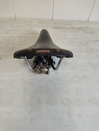Sillín de cuero para bicicleta IDEALE.