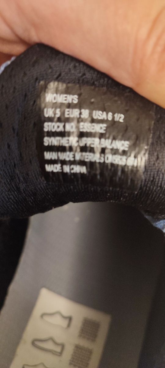 Zapatillas treking mujer