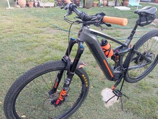 Ebike cube de 29
