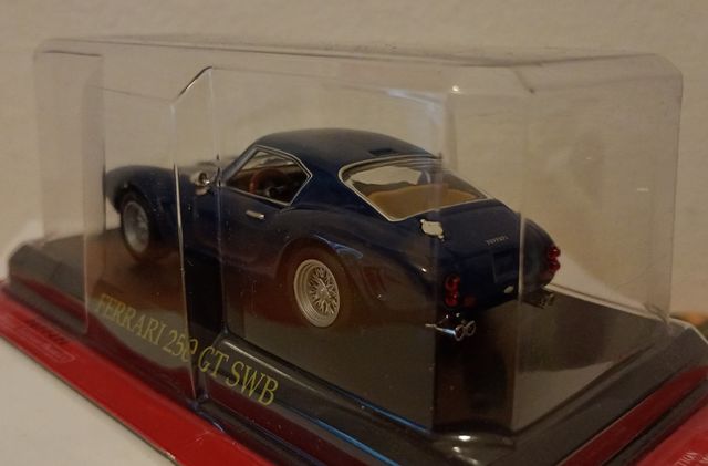 Ferrari 250 GT SWB scala 1:43