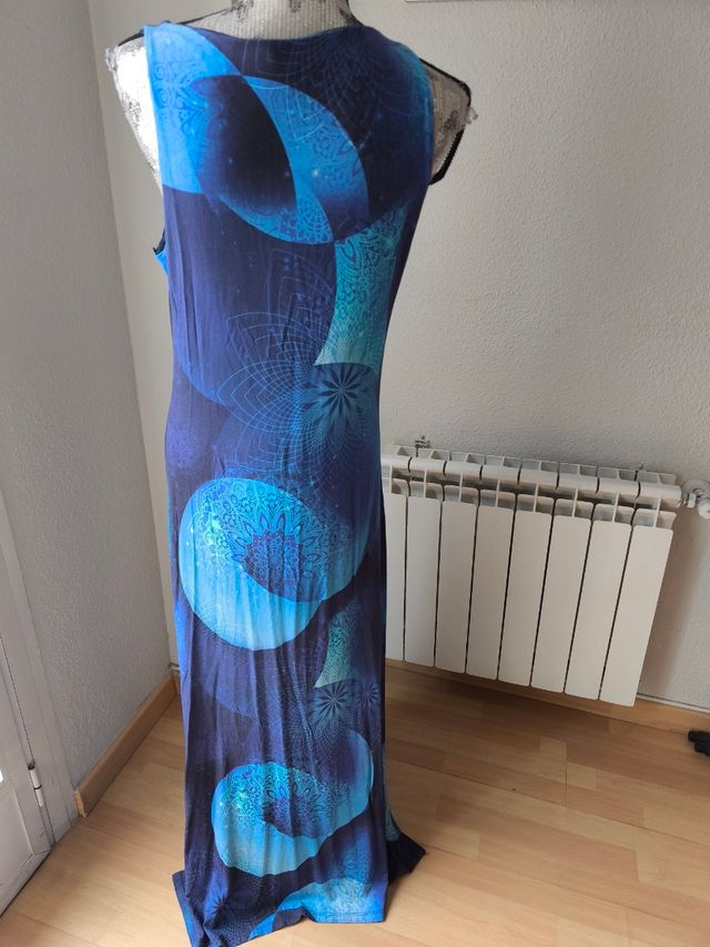 Vestido largo desigual