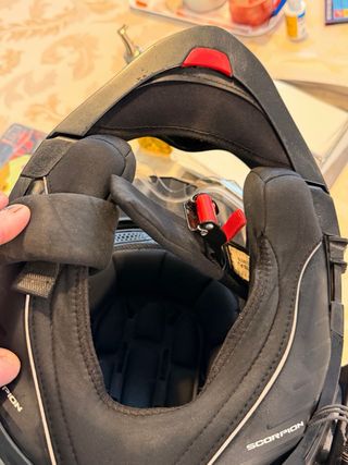 Casco Scorpion AXD 2 Modular