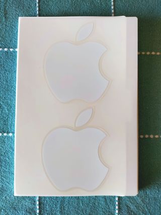 2 PEGATINAS BLANCAS LOGO APPLE
