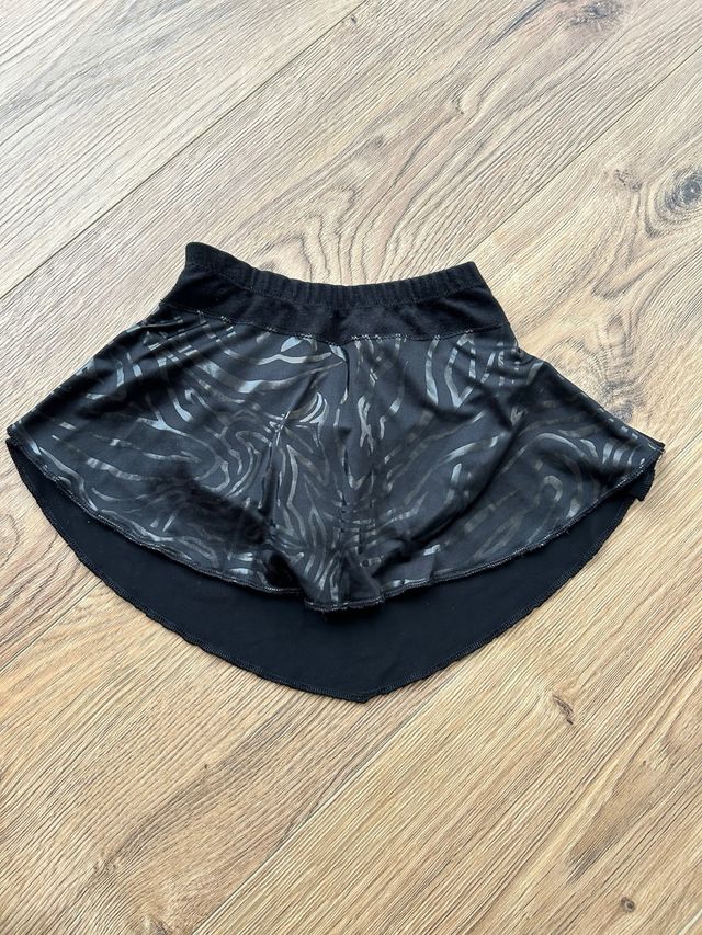 Falda patinaje talla 4/6