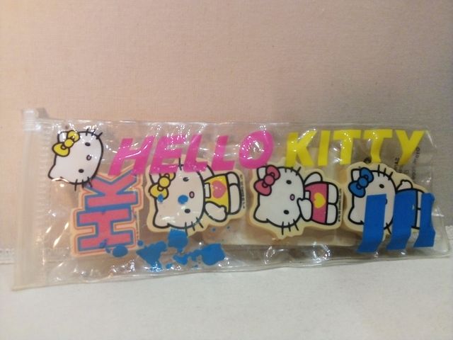 SET HELLO KITTY ESTUCHE + 4 GOMAS BORRAR. VINTAGE