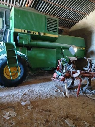 Cosechadora John Deere 1174