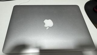 Macbook pro i5 