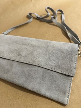 ✅Bolso de cuero. 