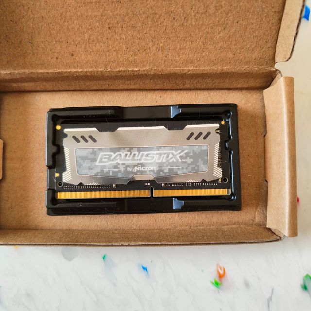 RAM DDR4 4GB 2400HZ BALLISTIX CRUZIAL