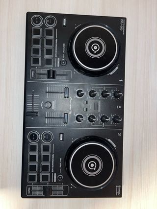 mesa DJ