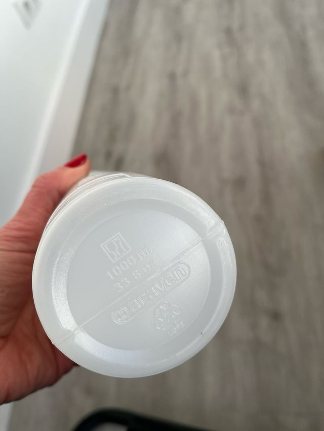 Botella para salsas y cremas..