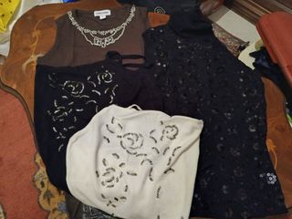 Super offerta..Sotto giacca bellissime maglie