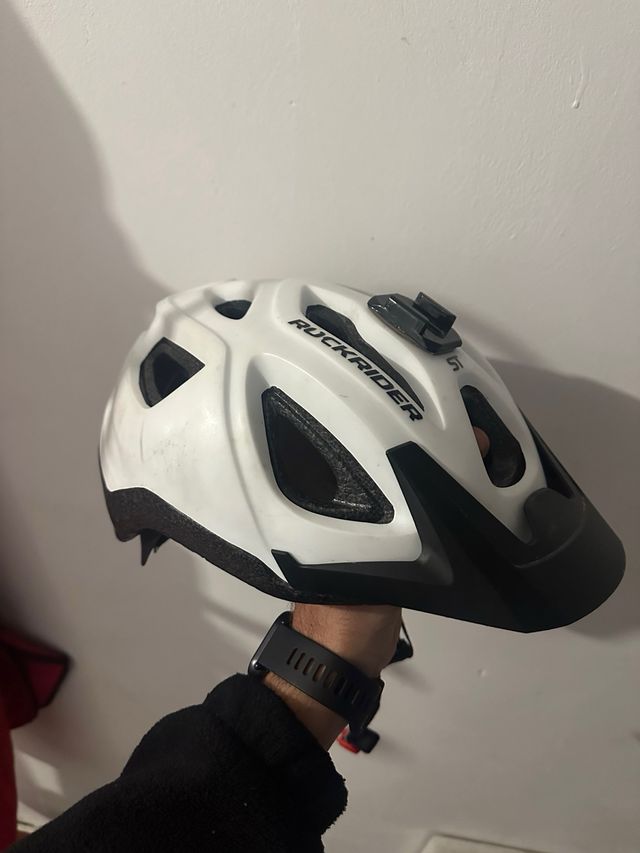 Casco de bici talla XL   soporte para GoPro