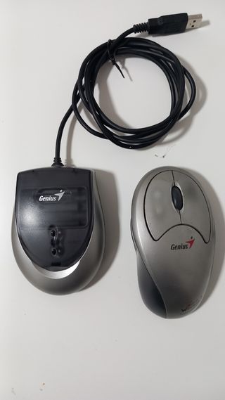 Ratón Genius inalámbrico con base de carga