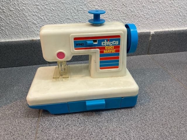 Chicco Cuci Matic Maquina coser juguete