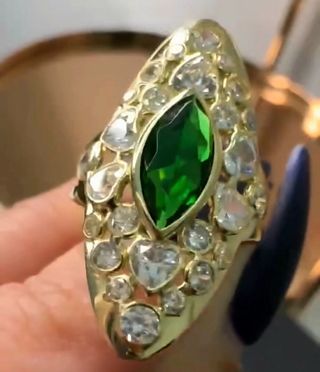 Anillo Oro Piedra Verde