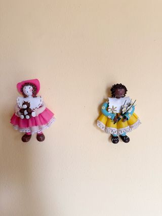 Coppia bamboline in pasta sintetica