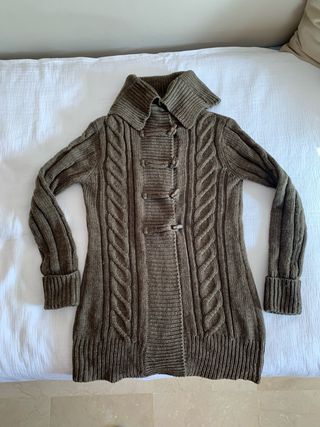 Chaqueta ó cárdigan marrón de Trucco talla L.
