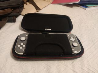 Nintendo switch lite caja