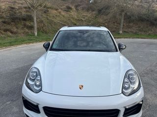 Porsche Cayenne 2015