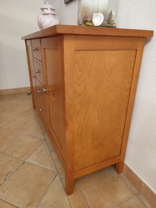 Aparador madera maciza 