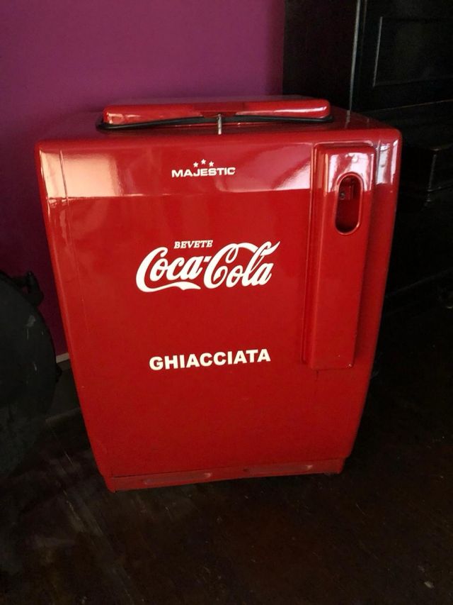 Ghiacciaia Coca Cola