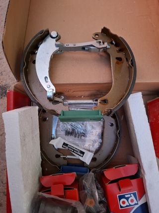 PEUGEOT 206 kit  zapatas y bombines 