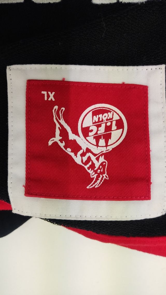 Sudadera con capucha.